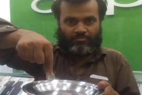 richestbeggar