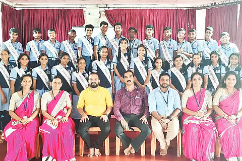svs school