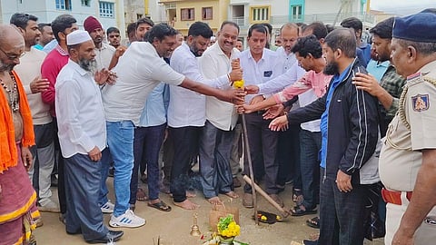 30ನೇ ವಾರ್ಡಿನಲ್ಲಿ ಕಾಂಕ್ರೀಟ್ ರಸ್ತೆ ಕಾಮಗಾರಿಗೆ ಶಾಸಕ ಎಚ್.ಪಿ. ಸ್ವರೂಪ್ ಚಾಲನೆ