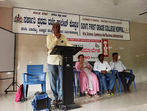 AIDSO student workshop in koppal degree collage