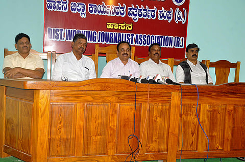 ಮಲೆನಾಡಿನಲ್ಲಿ ಬಾರಿ ಮಳೆ ಕಾಫಿ ಬೆಳೆ ನಷ್ಟ ಹೆಚ್ಚಿನ ಪರಿಹಾರಕ್ಕೆ ಒತ್ತಾಯ