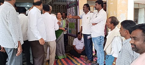 12 gbd- congress counsellors protest
