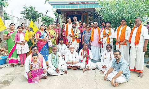 DINDI YATRE