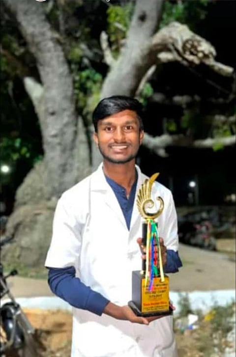 ಎಂಬಿಬಿಎಸ್ ವಿದ್ಯಾರ್ಥಿ ಸಾವು:ಡೆಂಘೆ ಶಂಕೆ