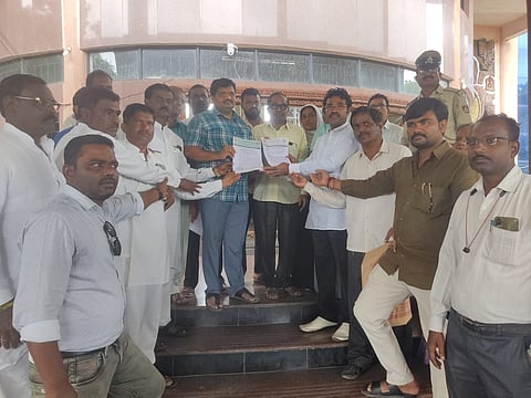 nadaf nigama memorandum submission koppal