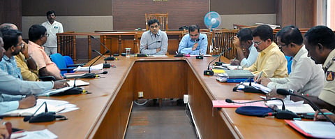 Koppal DC Naleen athul meeting forest land protection