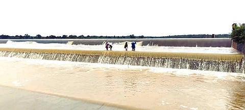 25mnd1- Malagi jalashya