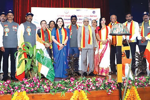 26Manju3