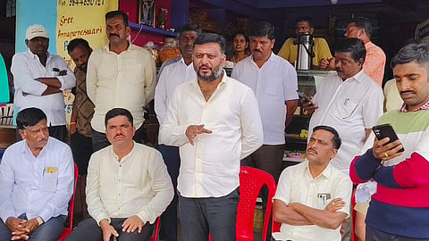 ಡೆಂಘೆ ರೋಗ ಸ್ವಚ್ಛತೆಗೆ ಹೆಚ್ಚಿನ ಆದತೆ ನೀಡಿ:ಶಾಸಕ ಎಚ್.ಪಿ. ಸ್ವರೂಪ್ ಪ್ರಕಾಶ್ ಮನವಿ