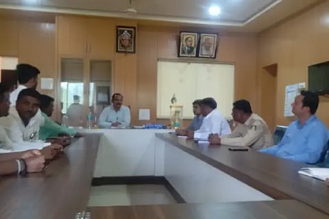 Administrator insists to visit AC