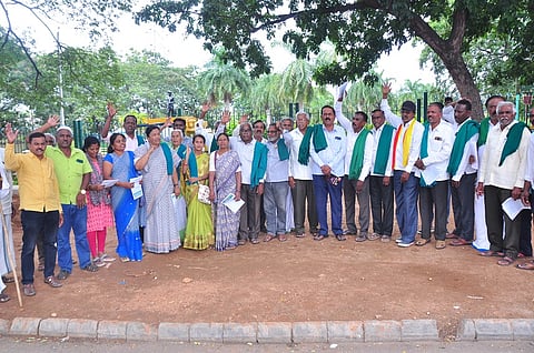 Cauvery protest Mandya