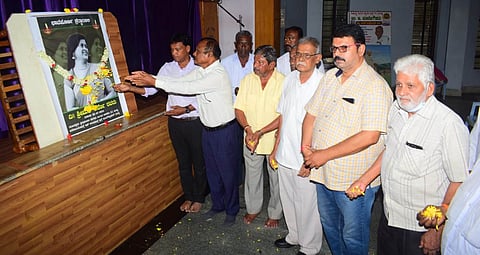 Condolences to anchor Aparna Mandya