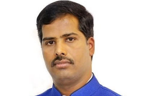 mandya dc kumar