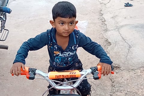 Gadag district A 5-year-old boy end life of dengue without treatment