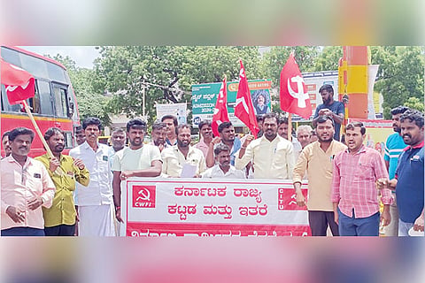 Gangavathi labours protest
