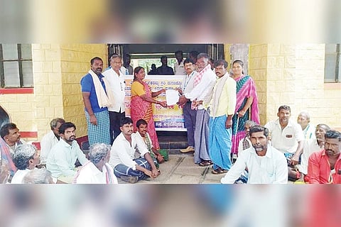 HB halli Masana Union Workers