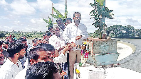 ಶೀಘ್ರ ಅಭಿವೃದ್ಧಿ ಕಾಮಗಾರಿಗೆ ಚಾಲನೆ