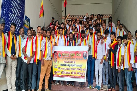 KaRaVe protests for employment for Kannadigas