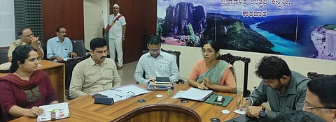MEETING