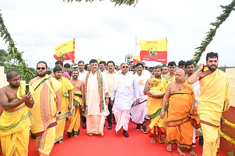 Minister Chaluvarayaswamy criticism against JDS and BJP Mandya
