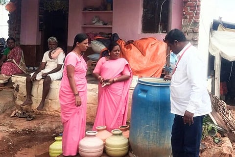 Moranahalli Larva chacking