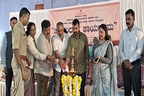 Public meeting in Kushalanagar (2)
