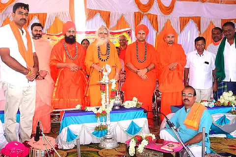 Self-purification through the path of devotion