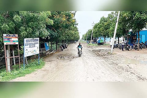 Sindhanour Railway staion road