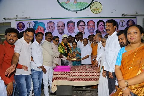 jds workers meeting