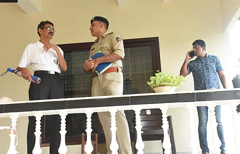 mng--9 july theft urva 2