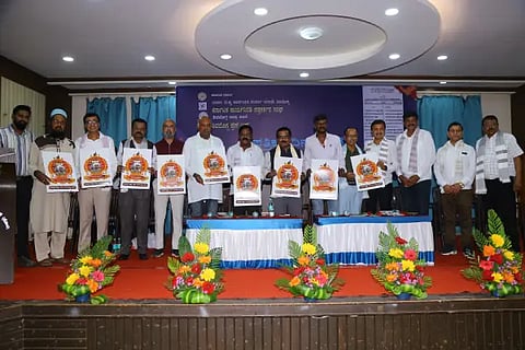 paper ditributors logo logo launch