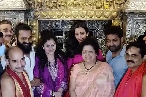 ವಿಜಯವಾಣಿ (75)
