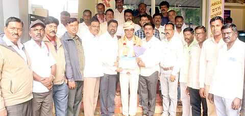 01rajesh6