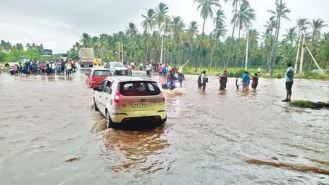 07 BIRUR 03 rain