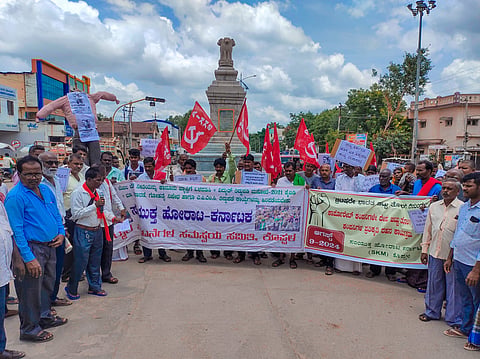 labor organisation protest koppal