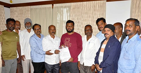 ಗಾಣಿಗ ಸಮುದಾಯಕ್ಕೆ ನಗರಸಭೆ ಅಧ್ಯಕ್ಷ ಸ್ಥಾನ ನೀಡಿ: ಎಚ್.ಪಿ. ಸ್ವರೂಪ್‌ಗೆ ಮನವಿ
