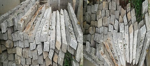 1212