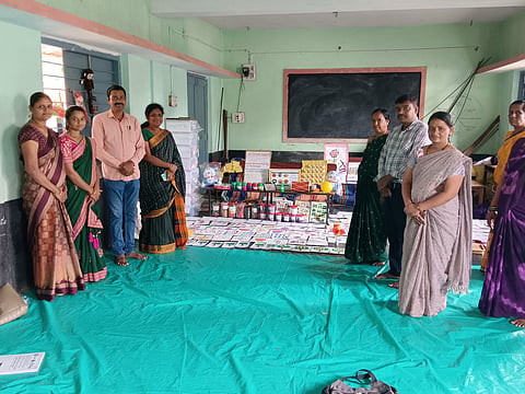 koppal cdpo anganawadi meeting children