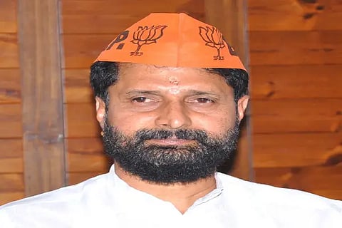 18 ckm 2 c.t.ravi