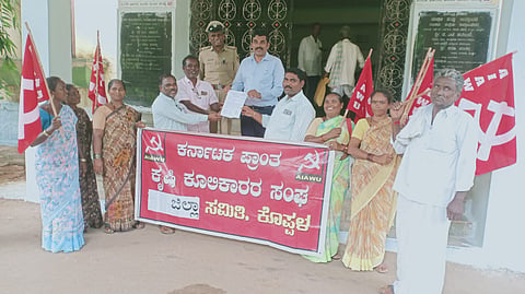 10 ಲಕ್ಷ ರೂ. ಪರಿಹಾರ ನೀಡಿ