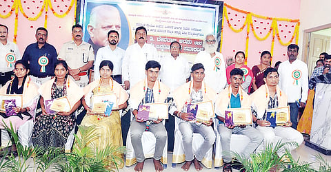 ಡಿ.ದೇವರಾಜ ಅರಸು ಅವರಿಗೆ ಭಾರತರತ್ನ ನೀಡಲು ಚರ್ಚೆ