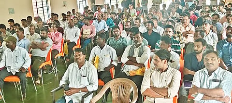 20sri-1 labours