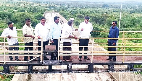 ರೈತರಿಗೆ ನೀರಾವರಿ ಸೌಕರ್ಯ ಒದಗಿಸಲು ಯೋಜನೆ