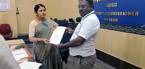 ಅರಸೀಕೆರೆ ನಗರಸಭೆ ಜೆಡಿಎಸ್ ಸದಸ್ಯ ಈಶ್ವರಪ್ಪ ರಾಜೀನಾಮೆ