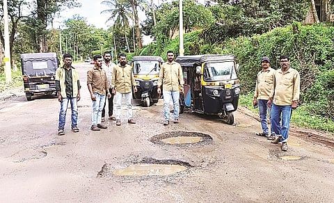  ಸಂವಾದದಲ್ಲಿ ಭಾಗವಹಿಸಿದ ಆಟೋ ಚಾಲಕರು.