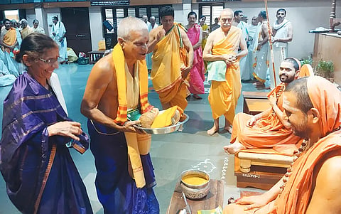 22sirsi4- SWARNAVALLI SRI