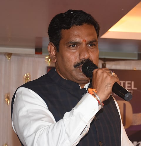23 Dwd 4 (B.Y.Vijayendra)