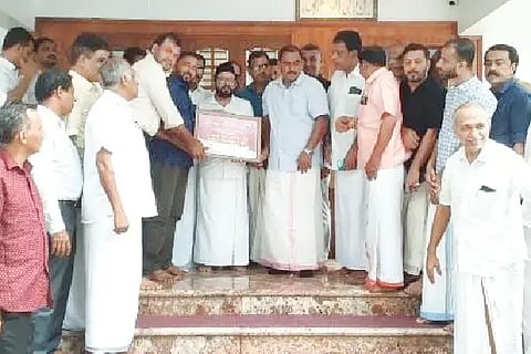 23-karapatra