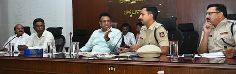 30CBP1PoliceMeeting