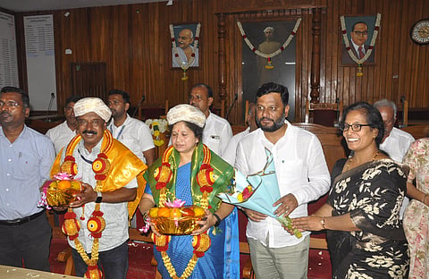 ನಗರಸಭೆ ಅಧ್ಯಕ್ಷರಾಗಿ ಚಂದ್ರೇಗೌಡ, ಉಪಾಧ್ಯಕ್ಷರಾಗಿ ಲತಾ ಸುರೇಶ್ ಆಯ್ಕೆ